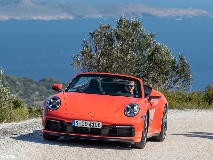 2019r911 Carrera S Cabriolet