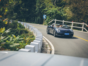 2019Carrera S Cabriolet ȄӑB