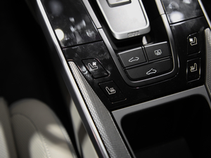 2019Carrera 4S п؅^