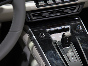 2019Carrera 4S Cabriolet п؅^