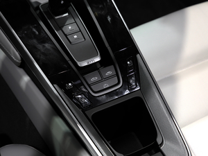 2019Carrera 4S Cabriolet п؅^