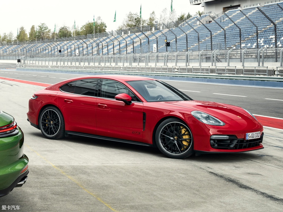2019Panamera GTS