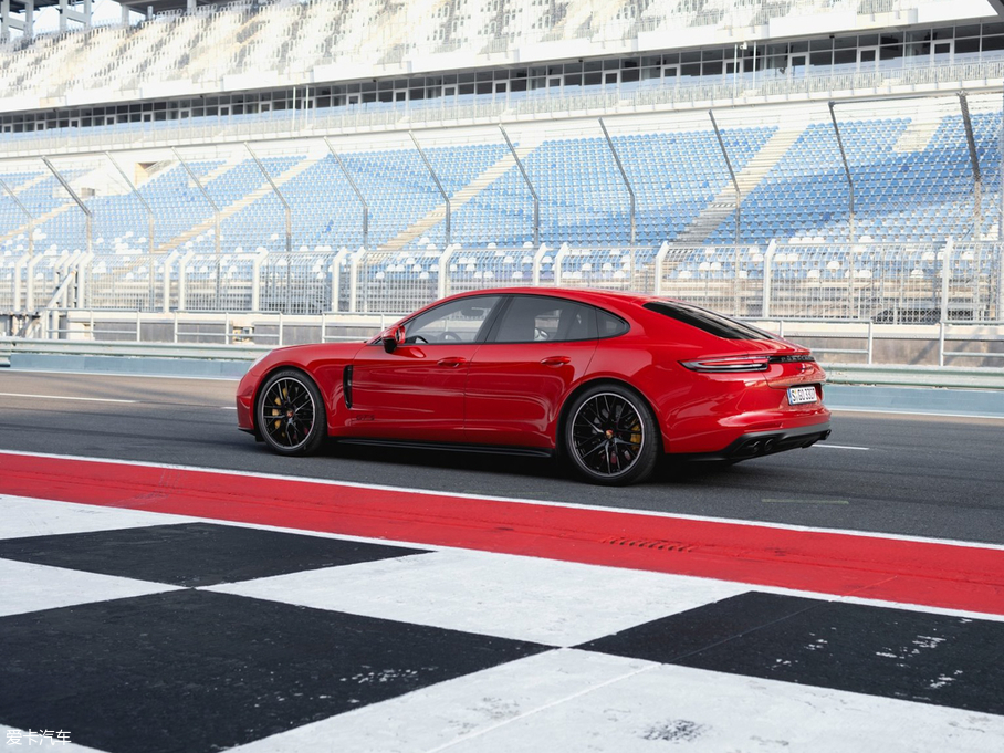 2019Panamera GTS
