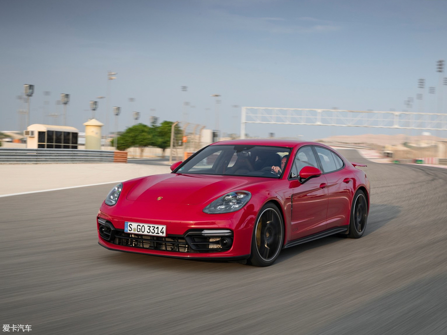 2019Panamera GTS