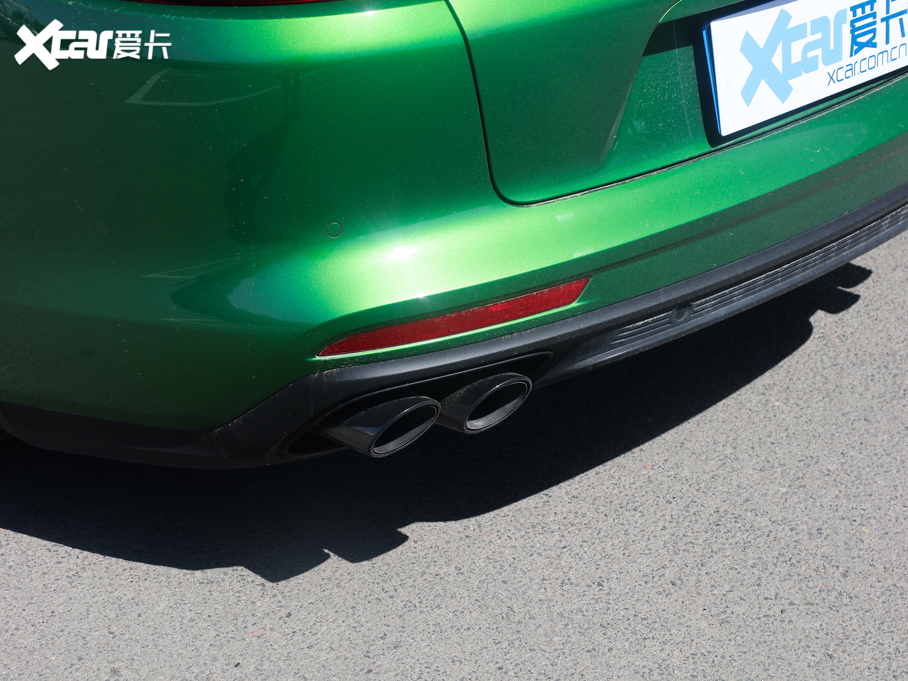 2019Panamera 4 Sport Turismo