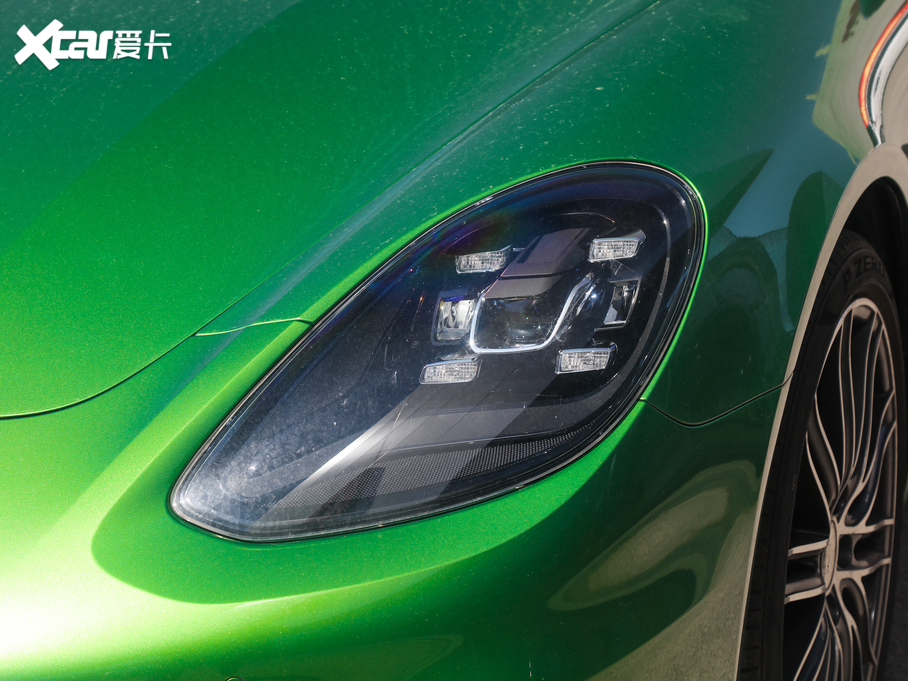 2019Panamera 4 Sport Turismo