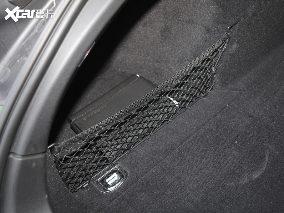 2019Panamera 4 Sport Turismo