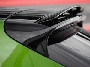 2019GTS Sport Turismo (ji)^