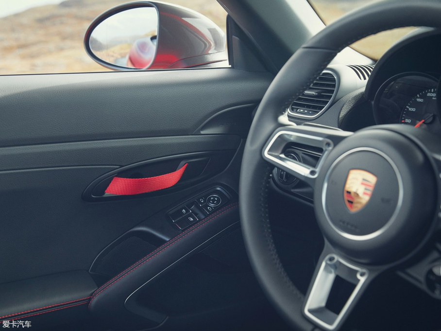 2018r718 718 Boxster Spyder