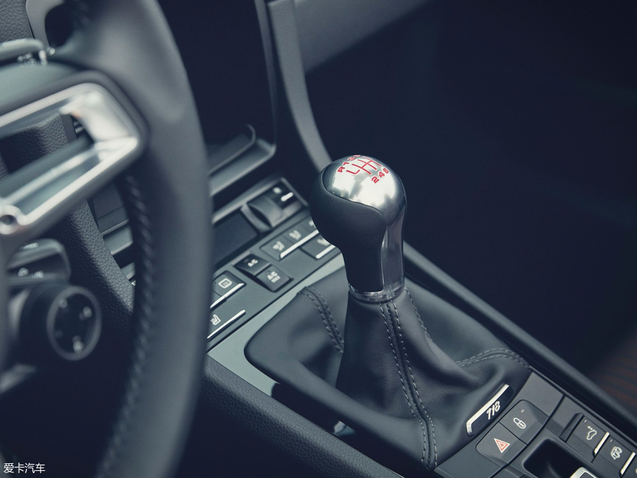 2018r718 718 Boxster Spyder