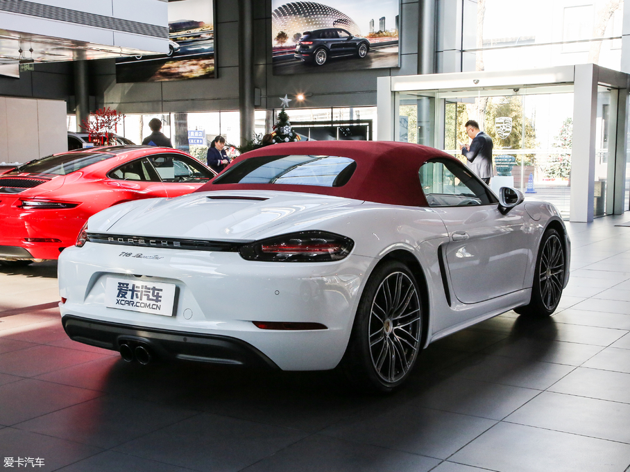 2018r718 718 Boxster Spyder