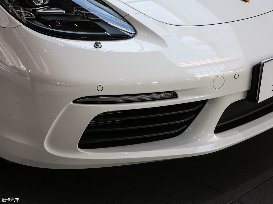 2018r718 718 Boxster Spyder