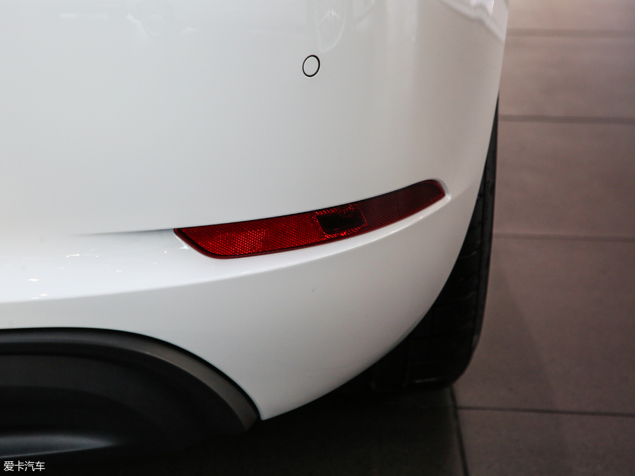 2018r718 718 Boxster Spyder