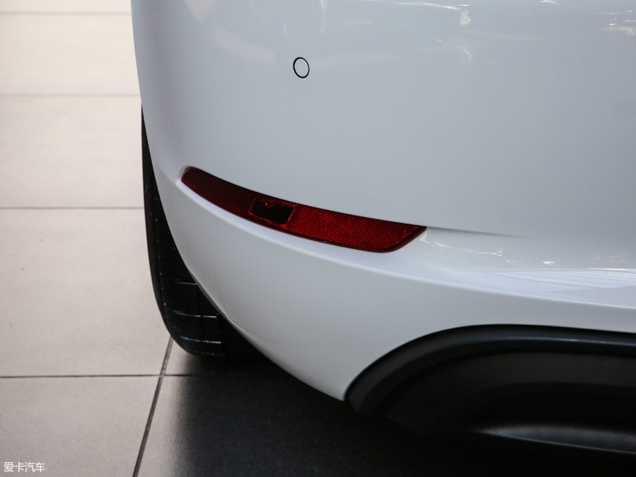 2018r718 718 Boxster Spyder