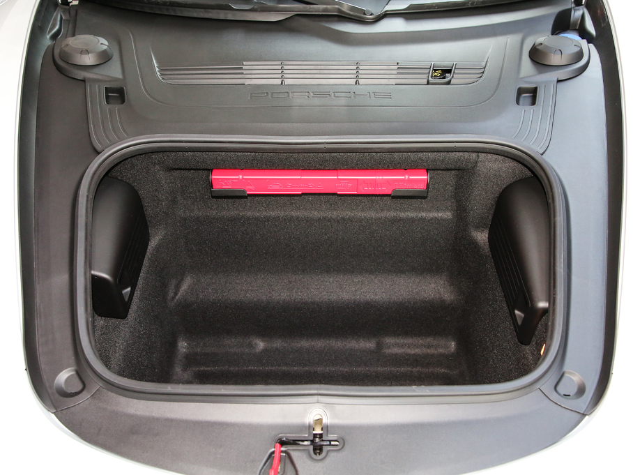 2018r(sh)718 718 Boxster Spyder