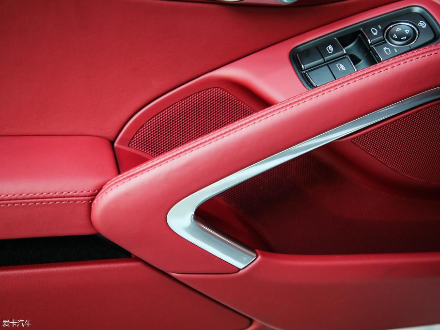 2018r718 718 Boxster Spyder