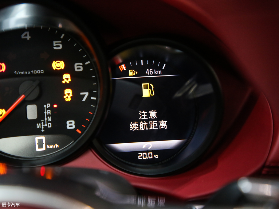 2018r(sh)718 718 Boxster Spyder