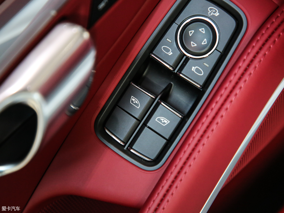 2018r718 718 Boxster Spyder