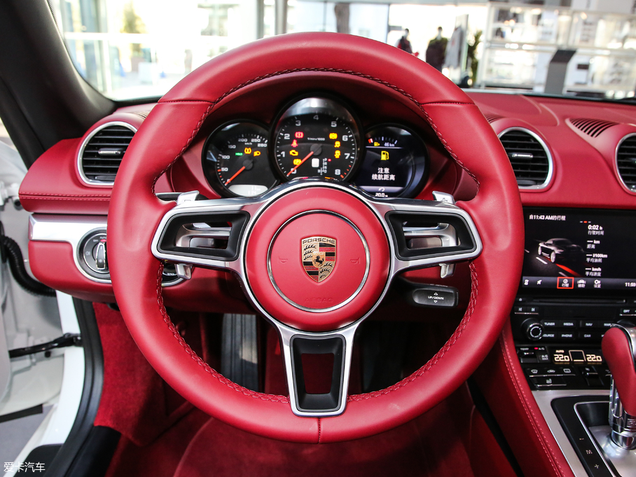 2018r718 718 Boxster Spyder