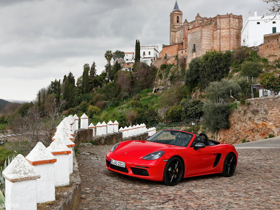 2019r718 Boxster T