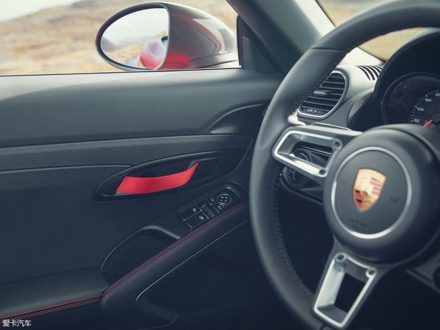 2018r718 718 Boxster Spyder