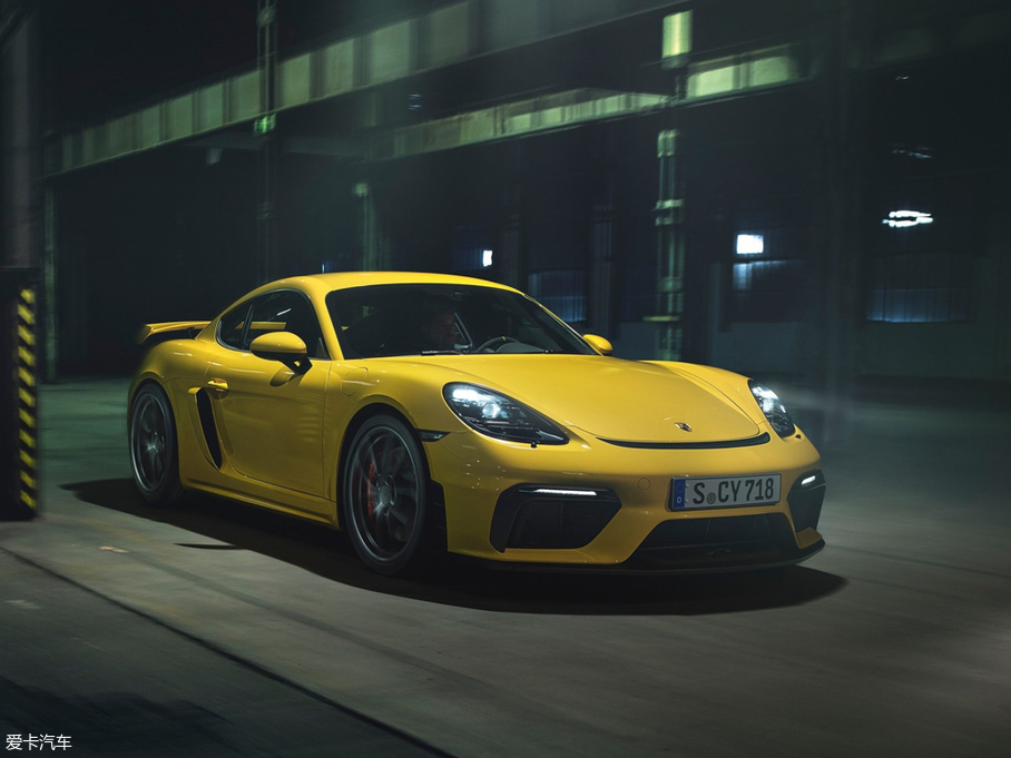 2019r718 Cayman GT4