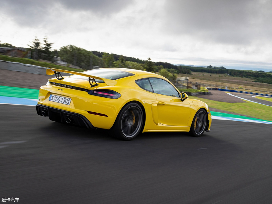 2019r718 Cayman GT4