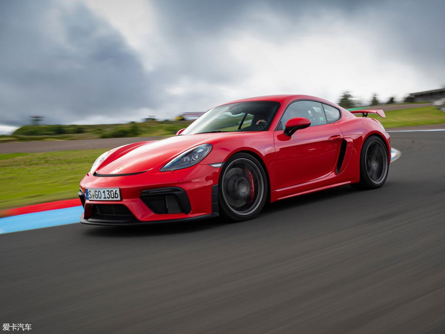 2019r718 Cayman GT4