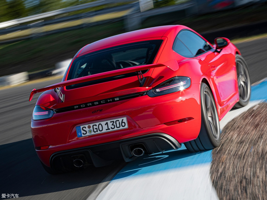 2019r718 Cayman GT4