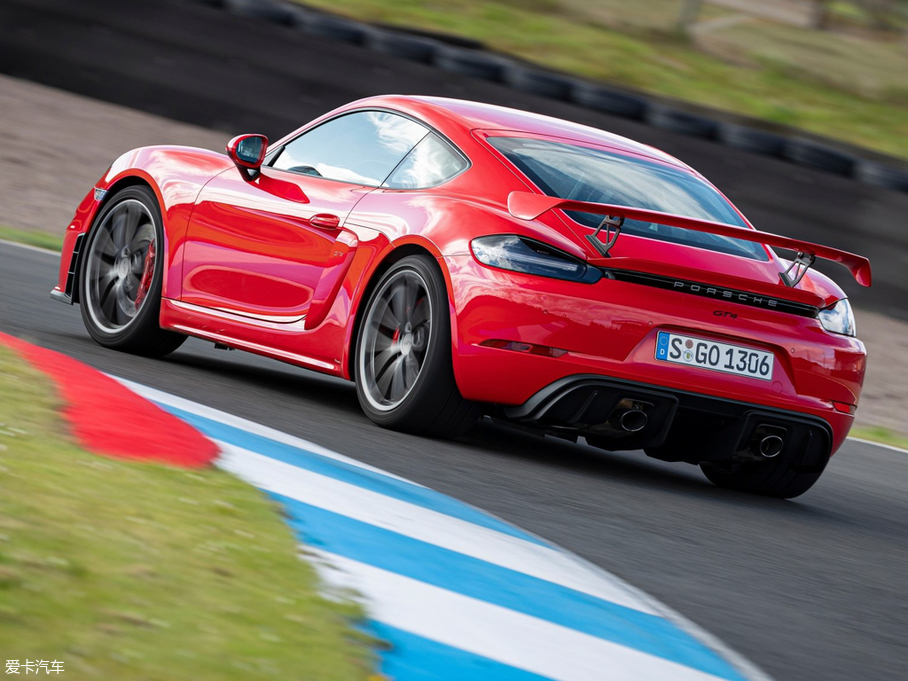 2019r718 Cayman GT4