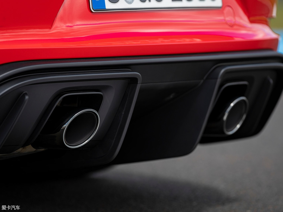 2019r718 Cayman GT4