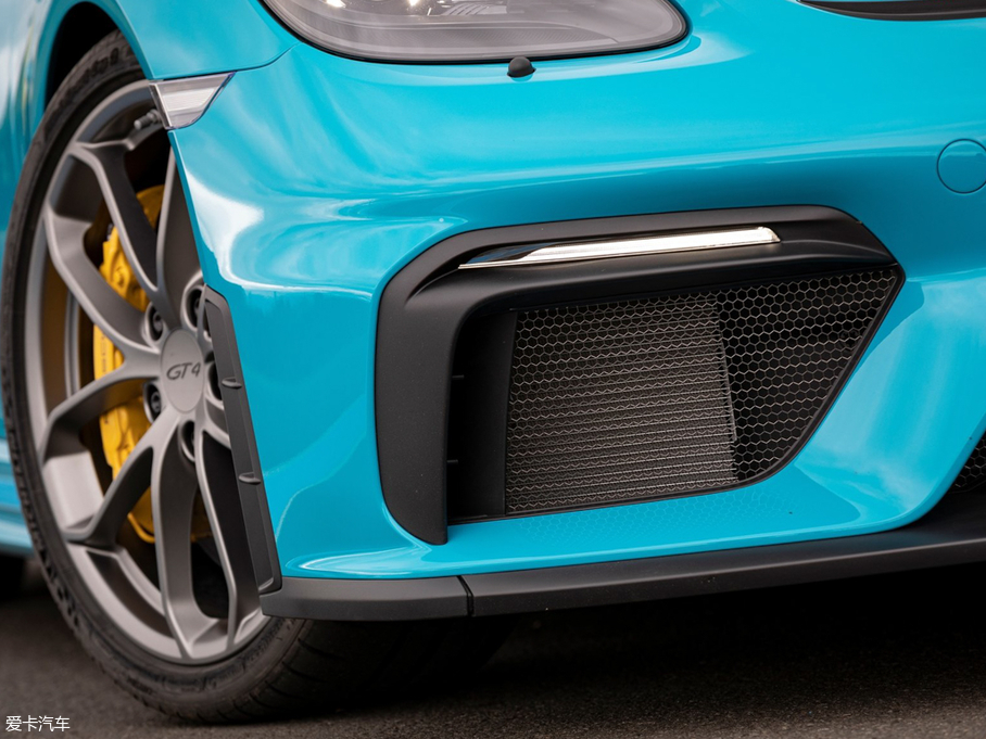 2019r718 Cayman GT4