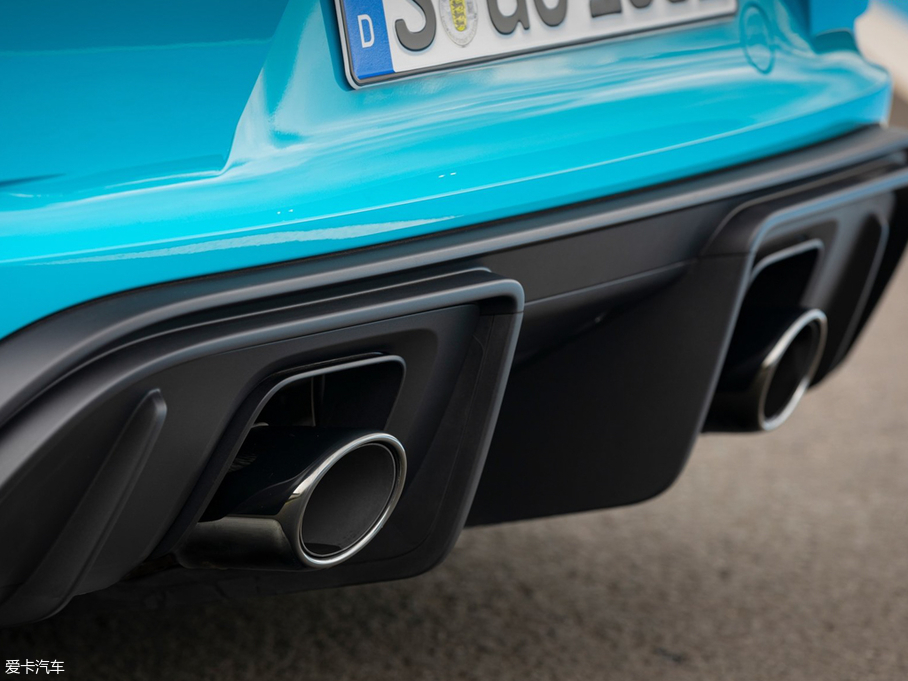 2019r718 Cayman GT4