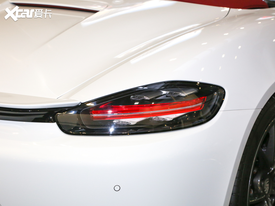 2019r718 Boxster T