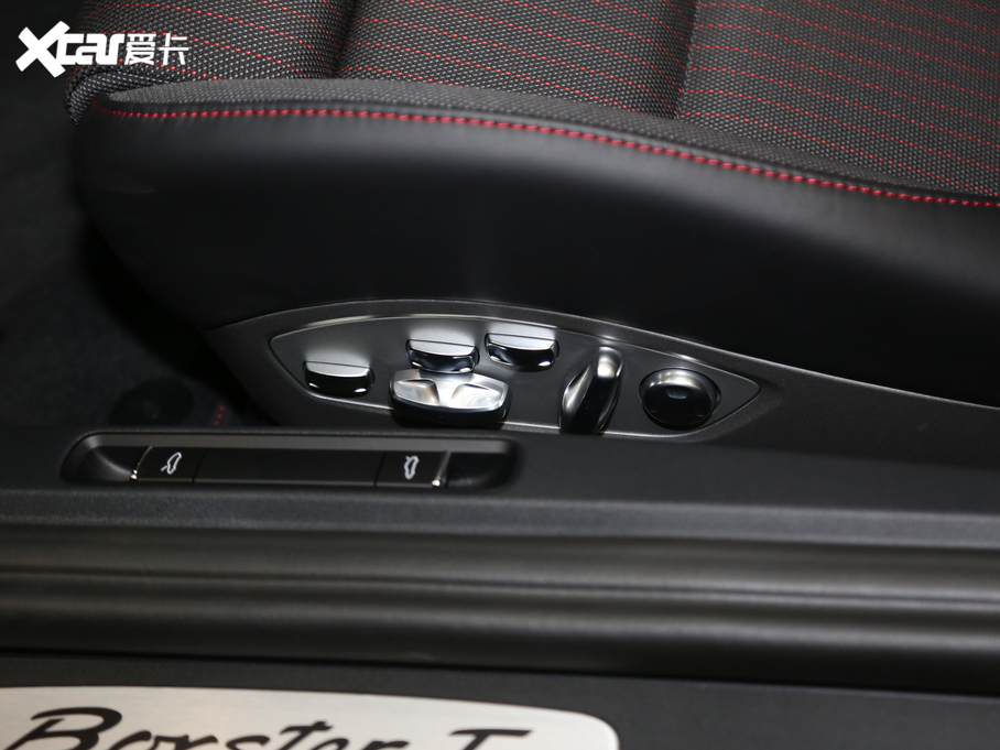 2019r718 Boxster T