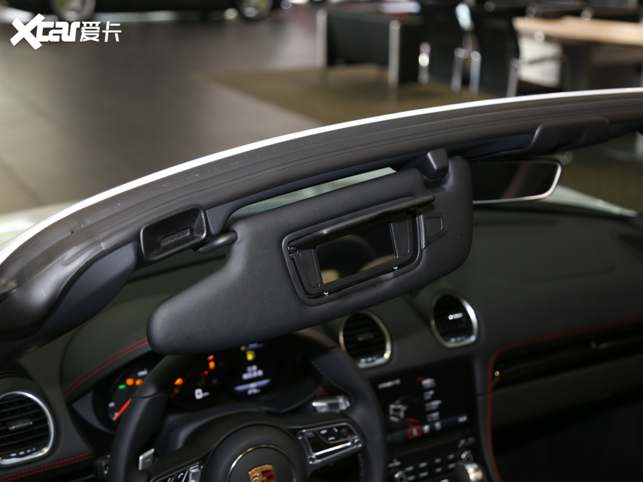 2019r718 Boxster T