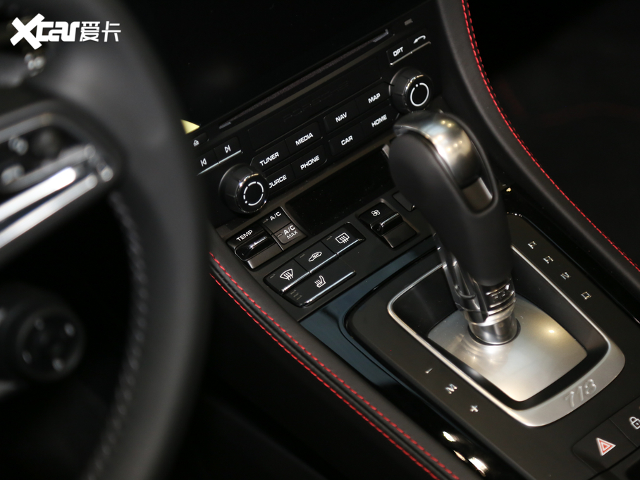 2019r718 Boxster T