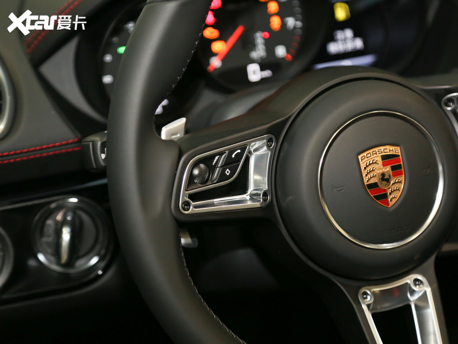 2019r718 Boxster T