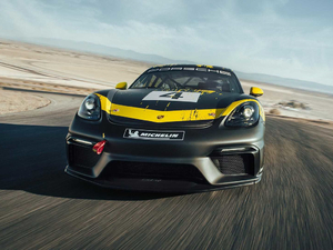 2019Cayman GT4 Clubsport w^