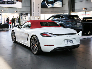 2018718 Boxster Spyder w^