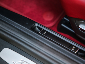 2018718 Boxster Spyder g