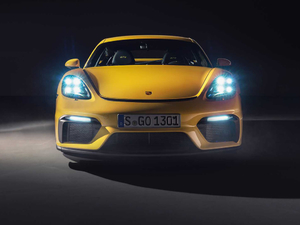 2019Cayman GT4 w^