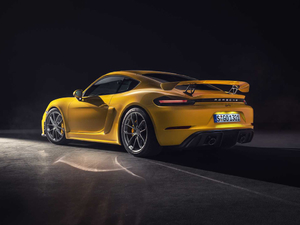 2019Cayman GT4 w^