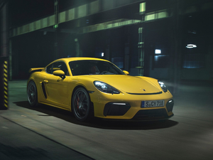 2019Cayman GT4 w^