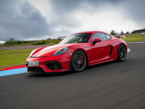 2019Cayman GT4 w^