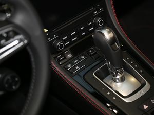 2019Boxster T п؅^(q)