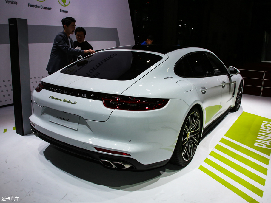 2019Panamera E-Hybrid Turbo S E-Hybrid