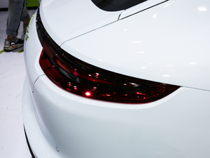 2019Turbo S E-Hybrid ^