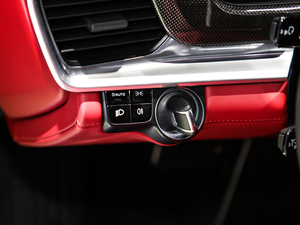 2019Turbo S E-Hybrid п؅^