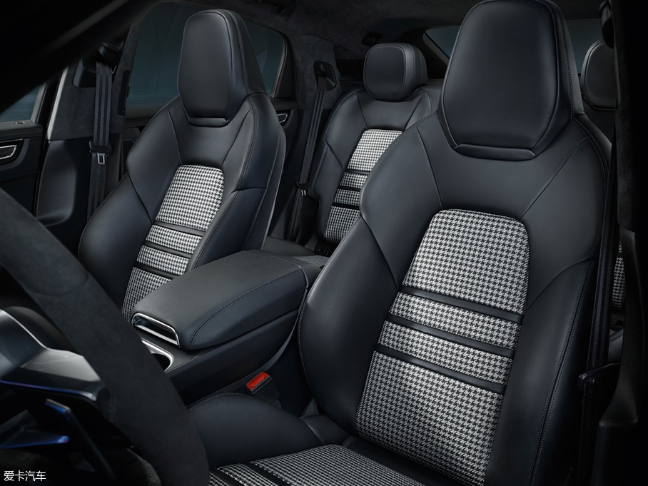 2020Cayenne Coupe Cayenne Coup 3.0T